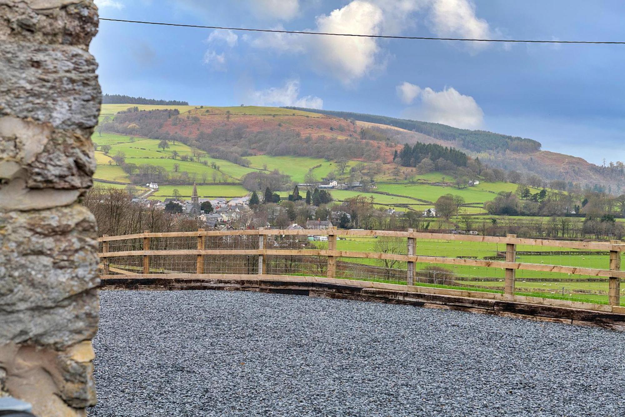Finest Retreats - Moelis Granary - Luxury Cottage With Hot Tub Llandrillo Exteriör bild